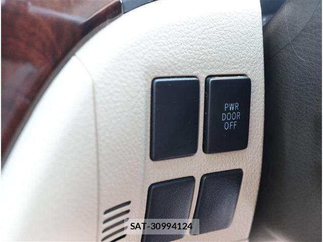 Toyota ALPHARD 2012-07 6610311-29