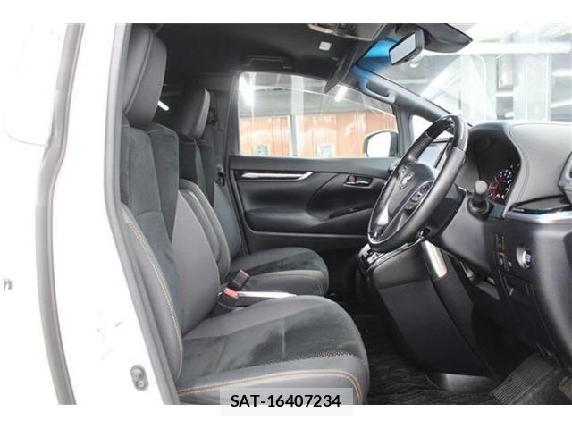 Toyota ALPHARD 2020-10 6610286-28