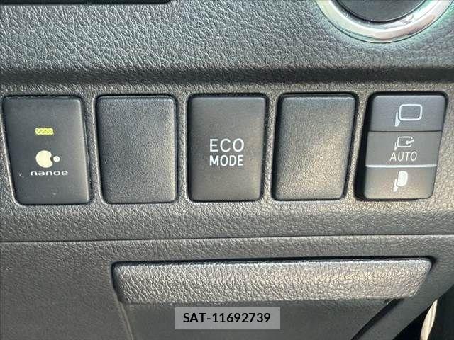 Toyota ALPHARD 2014-03 6610310-28