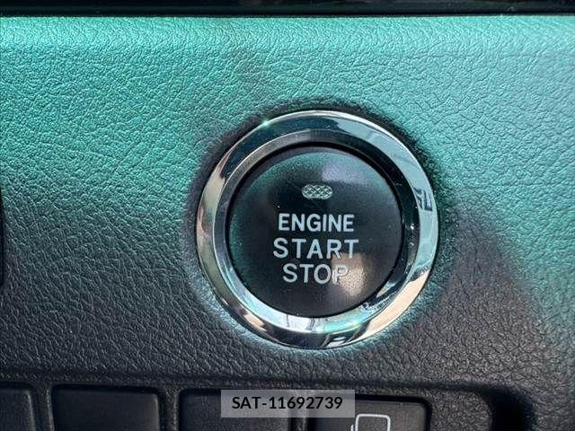 Toyota ALPHARD 2014-03 6610310-29