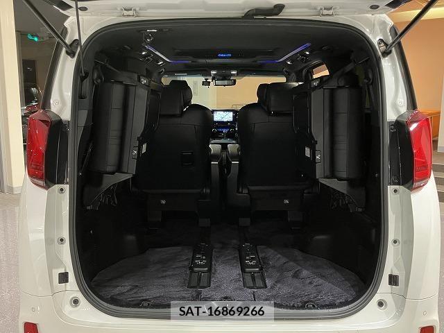 Toyota ALPHARD 2019-05 6610266-17