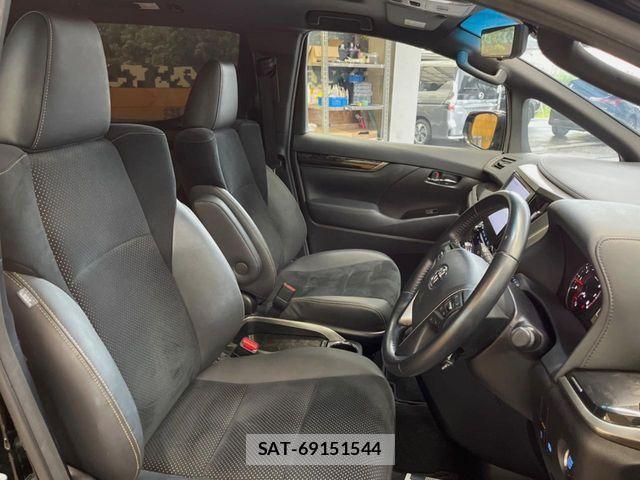 Toyota ALPHARD 2021-08 6641192-6