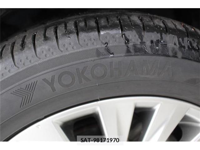 Toyota ALPHARD 2013-04 6641197-20