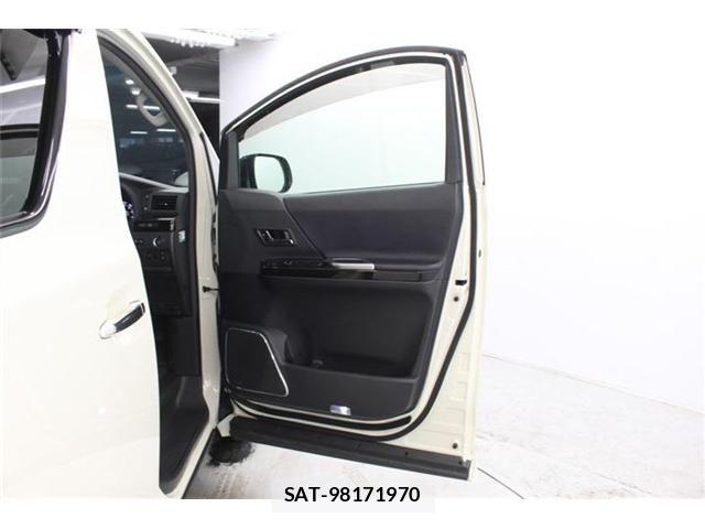 Toyota ALPHARD 2013-04 6641197-29