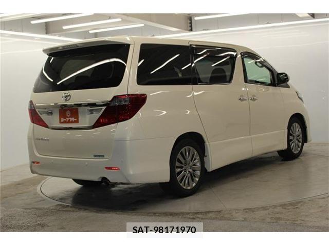 Toyota ALPHARD 2013-04 6641197-4
