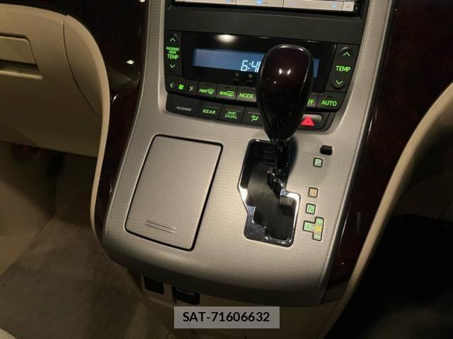 Toyota ALPHARD 2013-12 6670049-22