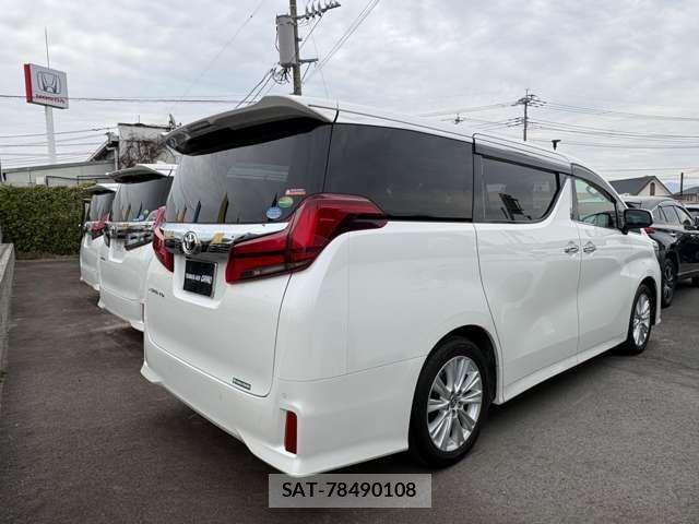 Toyota ALPHARD 2019-07 6670033-21