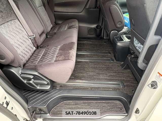 Toyota ALPHARD 2019-07 6670033-27