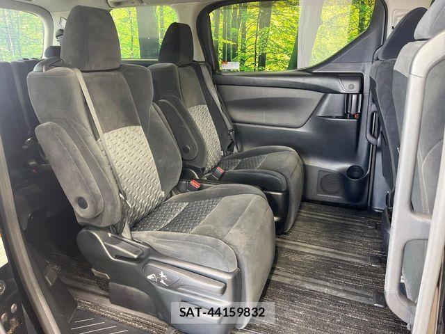Toyota ALPHARD 2017-09 6674829-8