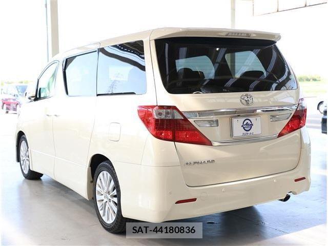 Toyota ALPHARD 2013-02 6674837-23