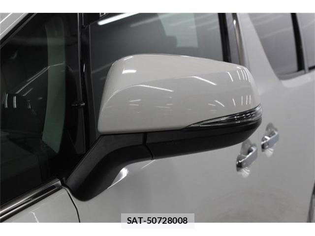 Toyota ALPHARD 2017-04 6674833-16