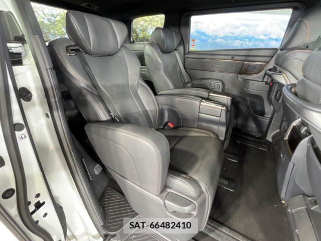 Toyota ALPHARD 2024-02 6674795-10