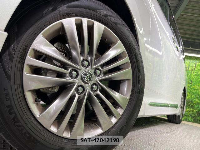 Toyota ALPHARD 2023-10 6674792-11