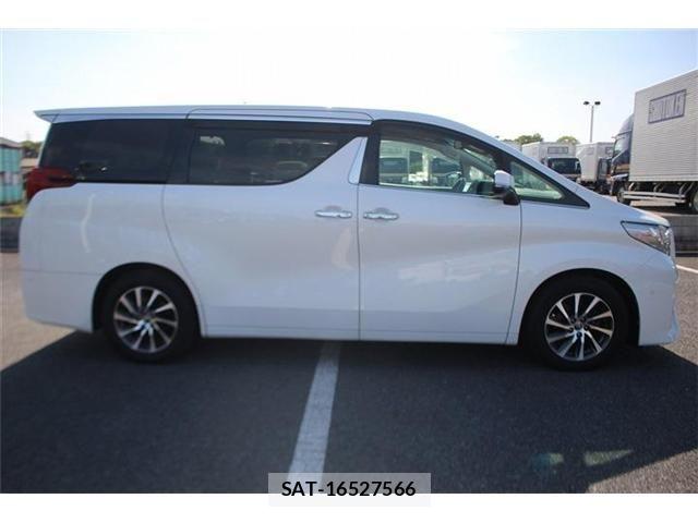 Toyota ALPHARD 2015-08 6674831-9