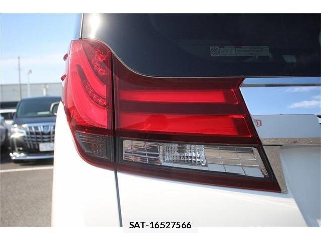 Toyota ALPHARD 2015-08 6674831-13