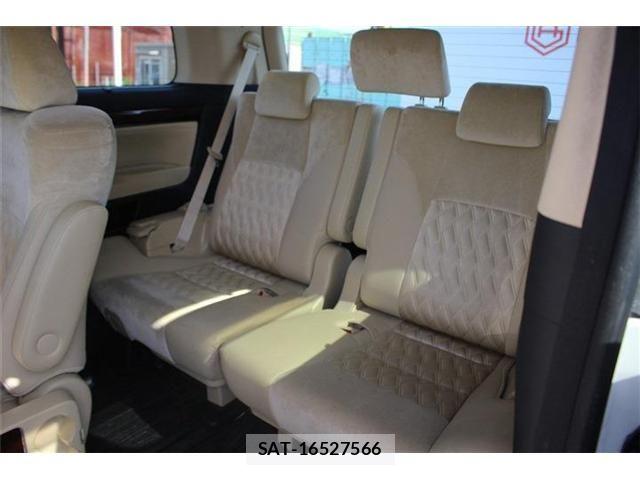 Toyota ALPHARD 2015-08 6674831-19