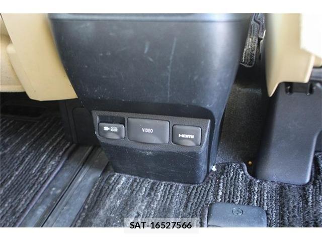 Toyota ALPHARD 2015-08 6674831-27