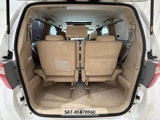 Toyota ALPHARD 2012-03 6674839-12