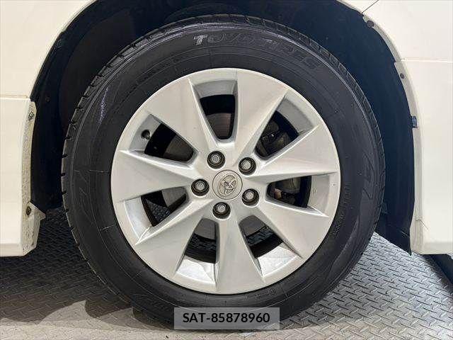 Toyota ALPHARD 2012-03 6674839-16