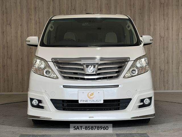 Toyota ALPHARD 2012-03 6674839-17