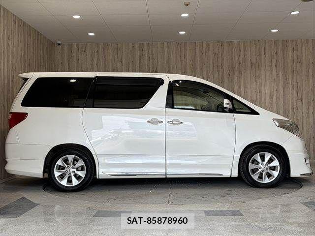 Toyota ALPHARD 2012-03 6674839-19