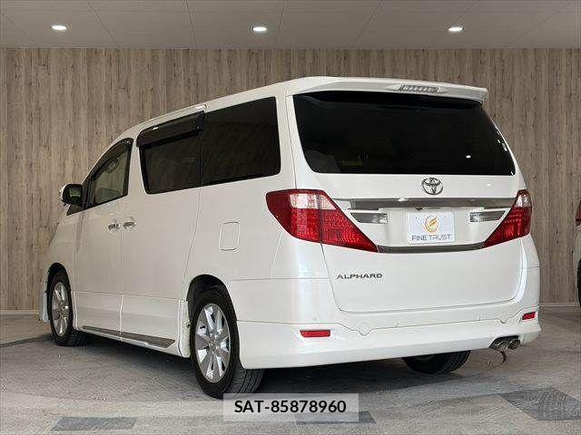 Toyota ALPHARD 2012-03 6674839-22
