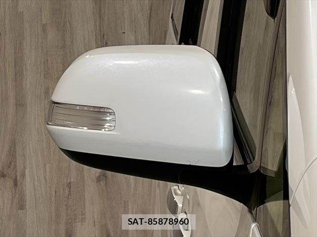 Toyota ALPHARD 2012-03 6674839-25