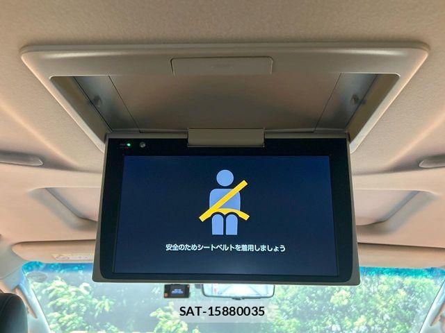 Toyota ALPHARD 2022-08 6674803-4