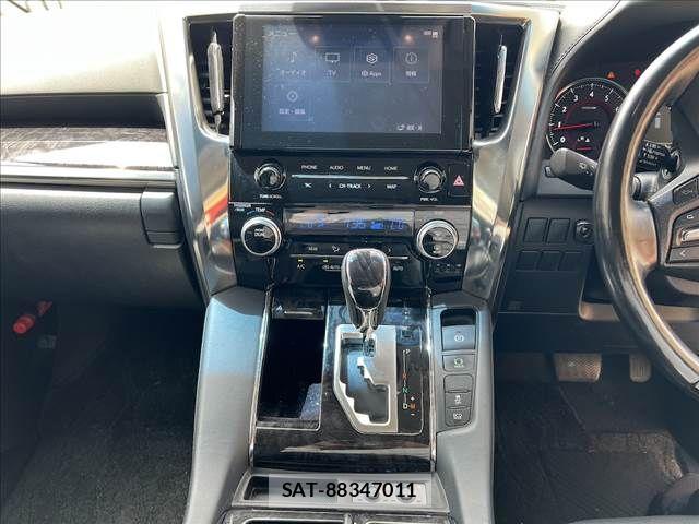 Toyota ALPHARD 2021-04 6674809-18