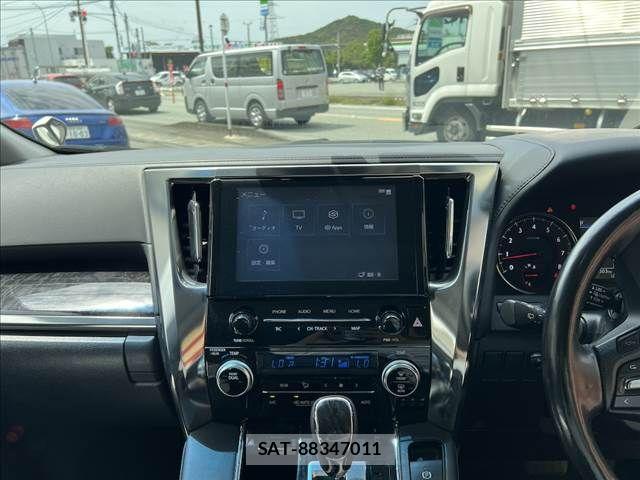 Toyota ALPHARD 2021-04 6674809-1