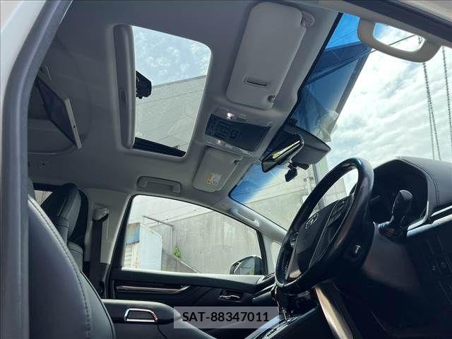 Toyota ALPHARD 2021-04 6674809-28