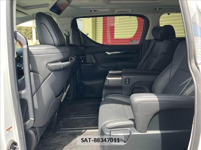 Toyota ALPHARD 2021-04 6674809-8