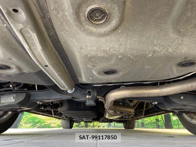 Toyota ALPHARD 2019-03 6674821-18