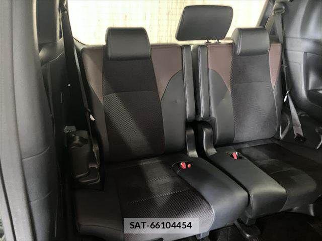 Toyota ALPHARD 2017-07 6682559-11