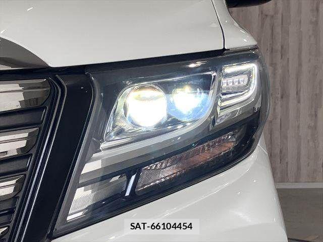 Toyota ALPHARD 2017-07 6682559-13