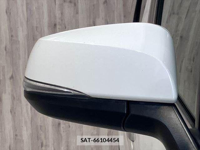 Toyota ALPHARD 2017-07 6682559-25