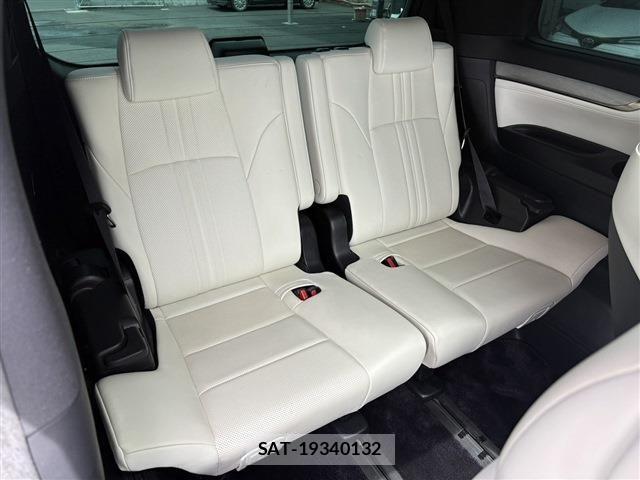 Toyota ALPHARD 2019-09 6690892-16