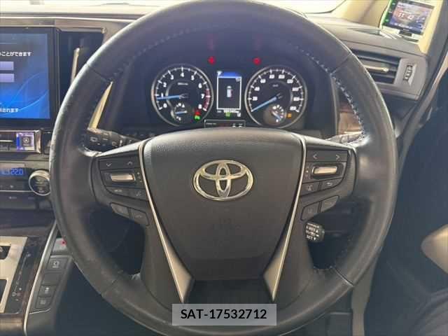 Toyota ALPHARD 2019-03 6715574-12