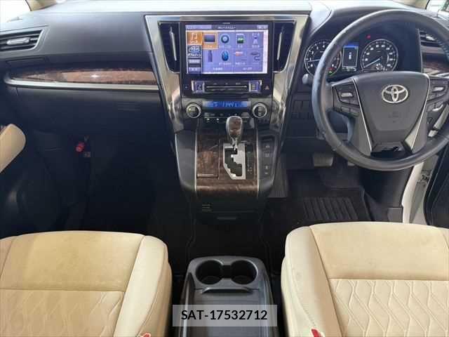 Toyota ALPHARD 2019-03 6715574-2