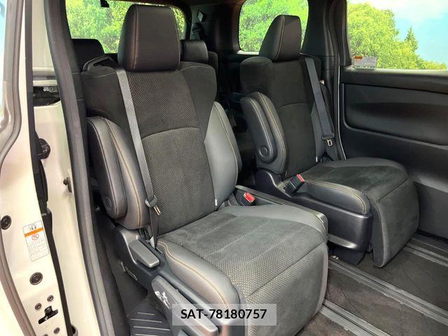 Toyota ALPHARD 2020-06 6715559-10
