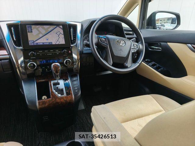Toyota ALPHARD 2021-04 6715564-9