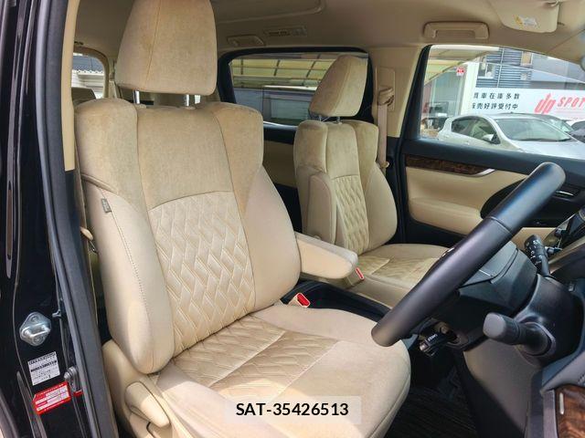 Toyota ALPHARD 2021-04 6715564-3