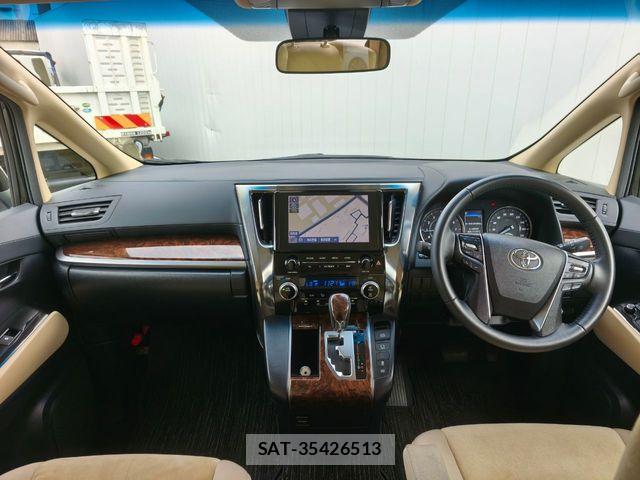 Toyota ALPHARD 2021-04 6715564-8