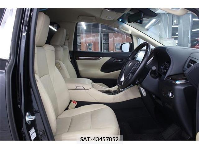 Toyota ALPHARD 2021-02 6715572-28