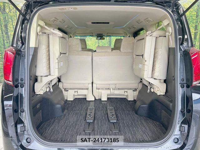 Toyota ALPHARD 2018-08 6715569-10
