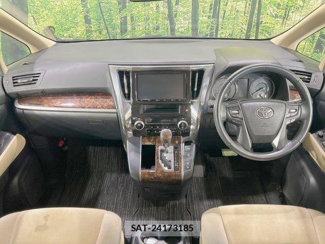 Toyota ALPHARD 2018-08 6715569-1