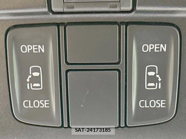 Toyota ALPHARD 2018-08 6715569-4