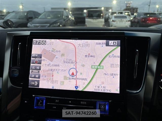 Toyota ALPHARD 2017-09 6715570-3