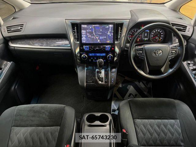 Toyota ALPHARD 2018-07 6715565-1
