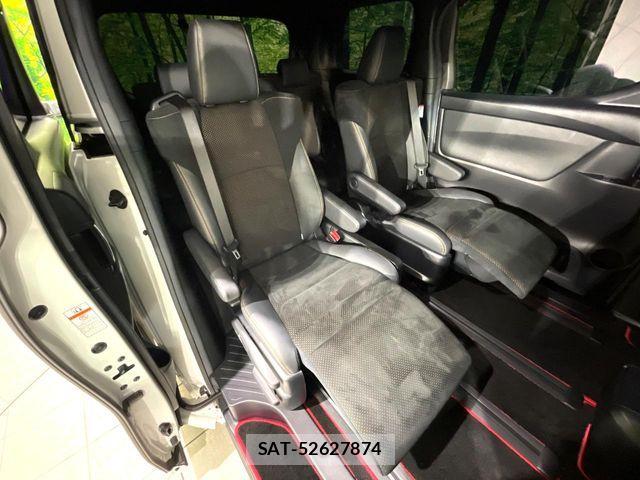 Toyota ALPHARD 2021-06 6750736-9